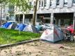 Šatori migranata i beskućnika u Parizu