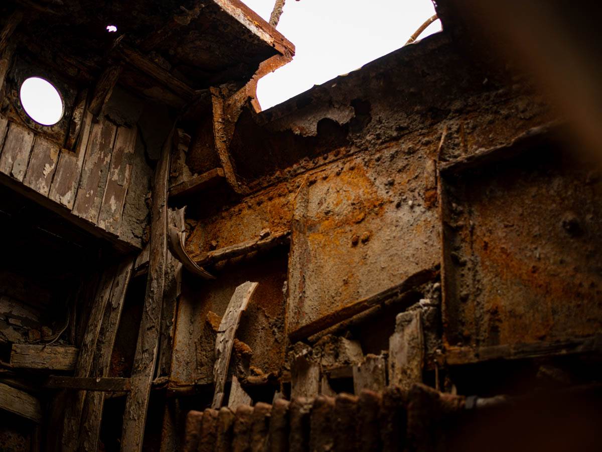 Brodovi u Prahovu: Ovako izgleda prvi brod dunavske flote koji je izvučen iz Dunava