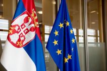 Zastave Srbije i Evropske unije
