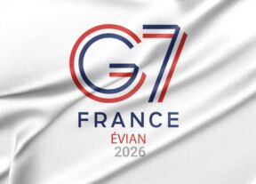 g7