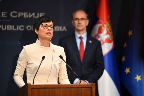 Marta Kos