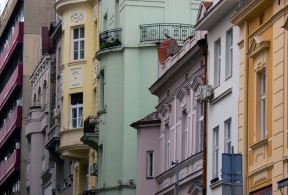 Fasade nekoliko starih zgrada u Beogradu