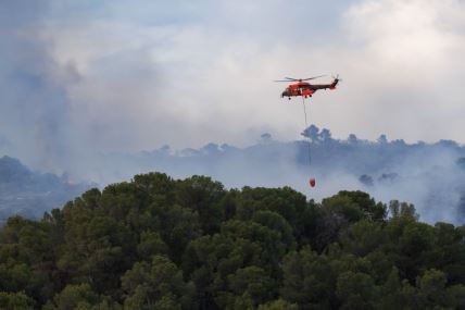 helikopter gasi požare u Španiji