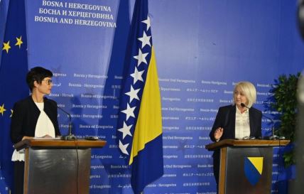 Marta Kos Borjana Krišto.jpg