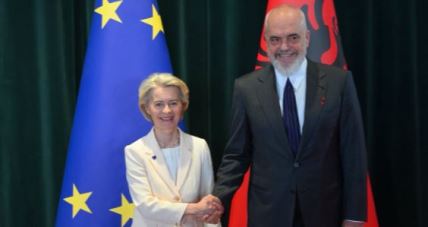 Ursula fon der Lajen, Edi Rama