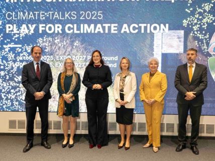 Visoki zvaničnici i zvaničnice UNDP, ambasade Švajcarske, Švedske, Brazila EU i ministarka Pavkov