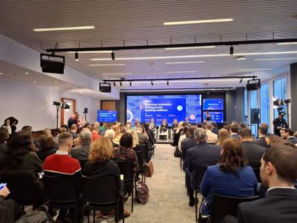 glavna samit u briselu.jpg