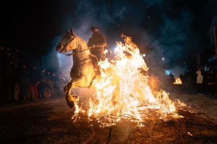 Les Luminarias_2576555525.jpg