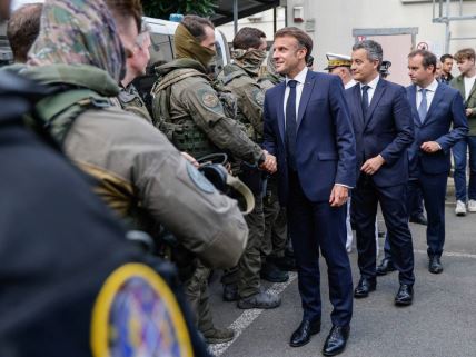Francuski predsednik Emanuel Makron u poseti Novoj Kaledoniji