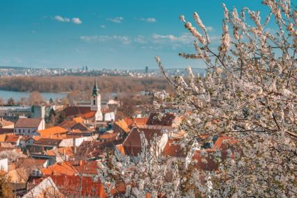 pogled na Zemun u proleće