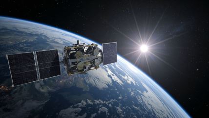 satelit obleće Zemlju