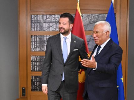 Jakov Milatović, Antonio Košta