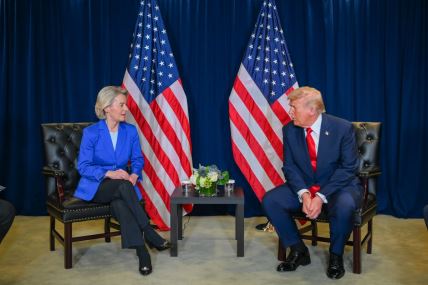 Ursula fon der Lajen i Donald Tramp