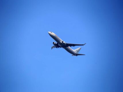 Avion koji poleće