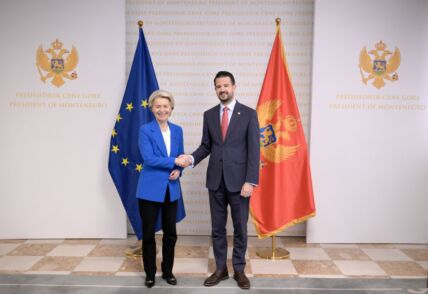 Jakov Milatović, Ursula fon der Lajen