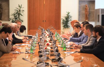 Antonio Košta, Ana Brnabić