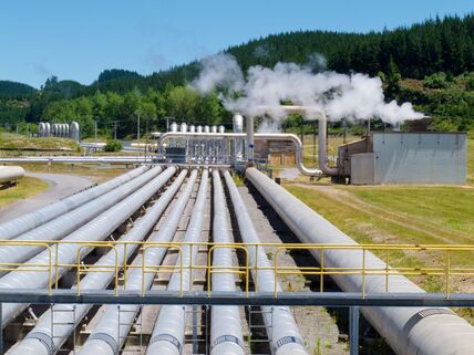elektrana koja radi na geotermalnu energiju