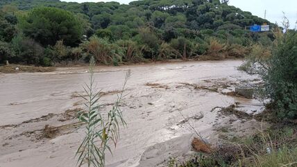Poplave u Španiji_2853593867.jpg