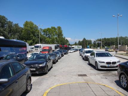 Automobili na grčko-bugarskoj granici