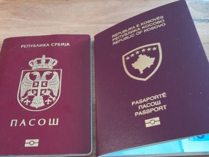 Srpski i kosovski pasoš