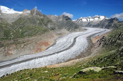 Pogled na jedan od najvećih glečera u Evropi koji se nalazi u Švajcarskoj