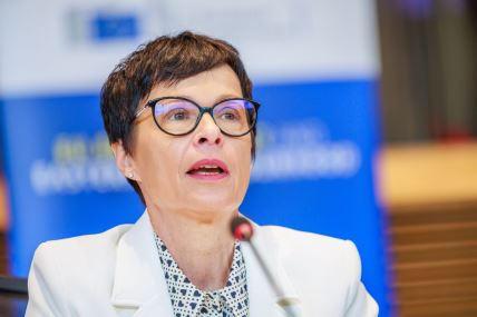 Marta Kos