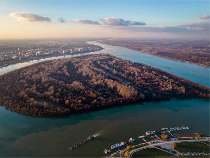 Pogled na Beograd iz drona