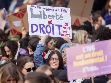 Francuska je prva država koja je u Ustav ubacila pravo žene na abortus