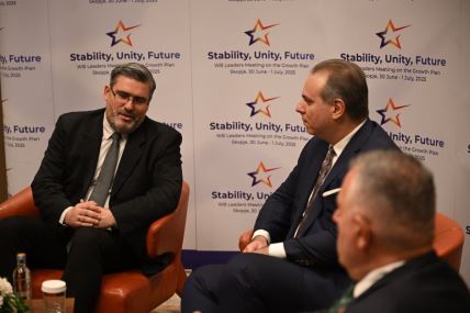 Starovic na samitu u Skoplju