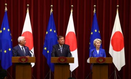 Fon der Lajen u Japanu na samitu Evropske unije i Japana