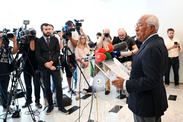 Antonio Košta se obraća novinarima