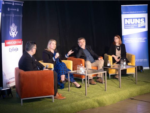 Panel diskusija Profesionalizam i bezbednost novinara u vremenu (dez)informacija