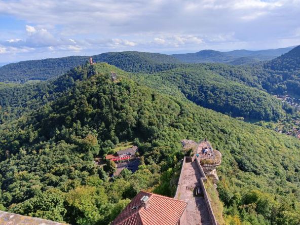 Pogled sa zidina zamka