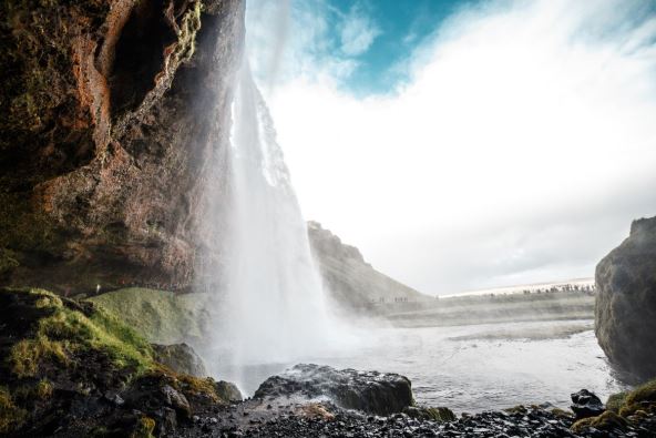 poluostrvo trolova mesto iz legendi