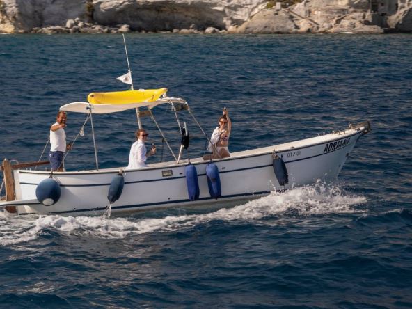 Turisti na putu za Palmarolu