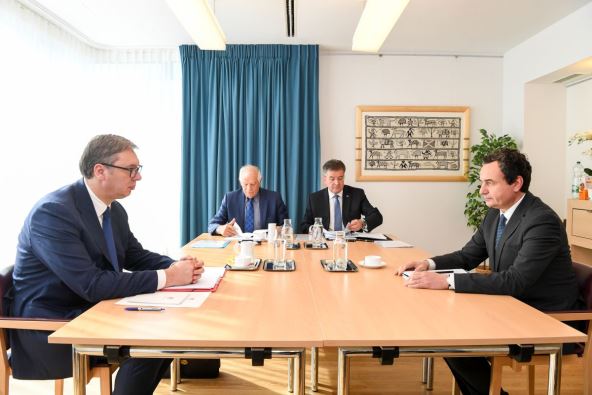 Aleksandar Vučić, Miroslav Lajčak, Aljbin Kurti