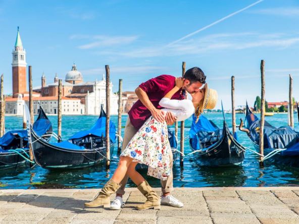 Zaljubljeni par u Veneciji