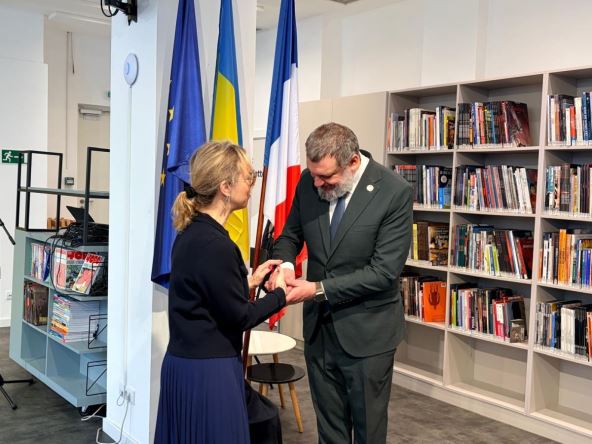 Francuska ambasadorka Florans Ferari i ukrajinski ambasador Oleksandar Litvinenko