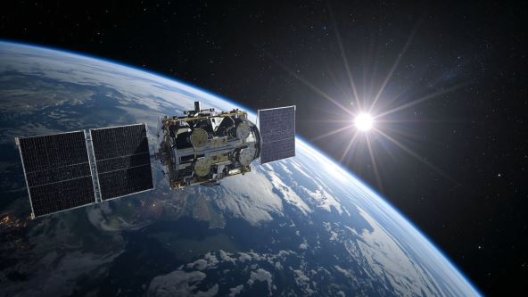 satelit obleće Zemlju