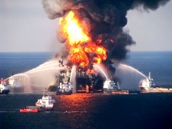 Požar_Bušotina_Meksički zaliv_@US Coast Guard.jpg