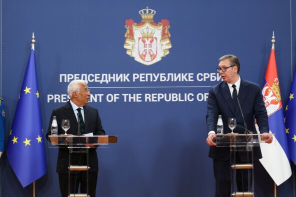 Košta i Vučić na konferenciji za štampu