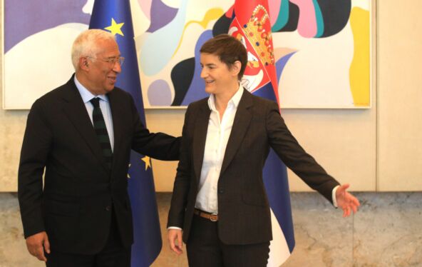 Antonio Košta, Ana Brnabić