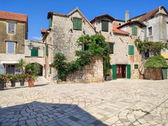 Stari Grad na Hvaru