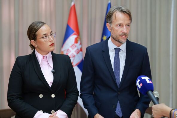 Sara Pavkov i Andreas fon Bekerat