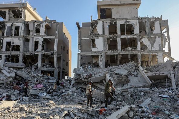 Palestinci obilaze svoje domove u ruševinama u Pojasu Gaze nakon izraelskih napada