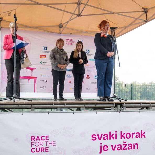 Trka na Adi, govornici.jpg
