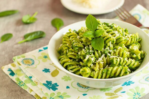 testenina sa pesto sosom