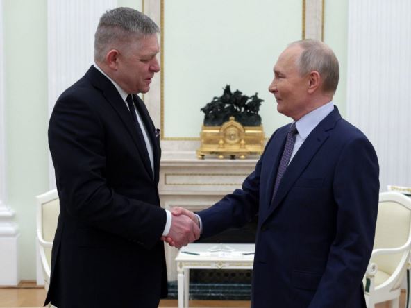 Robert Fico i Vladimir Putin