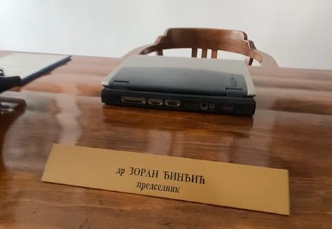 biblioteka.jpg