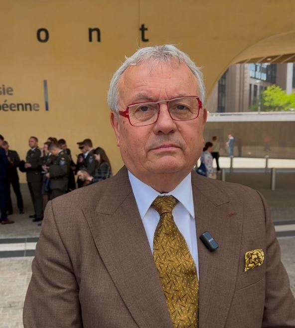 Vladimir Dlouhi.jpg